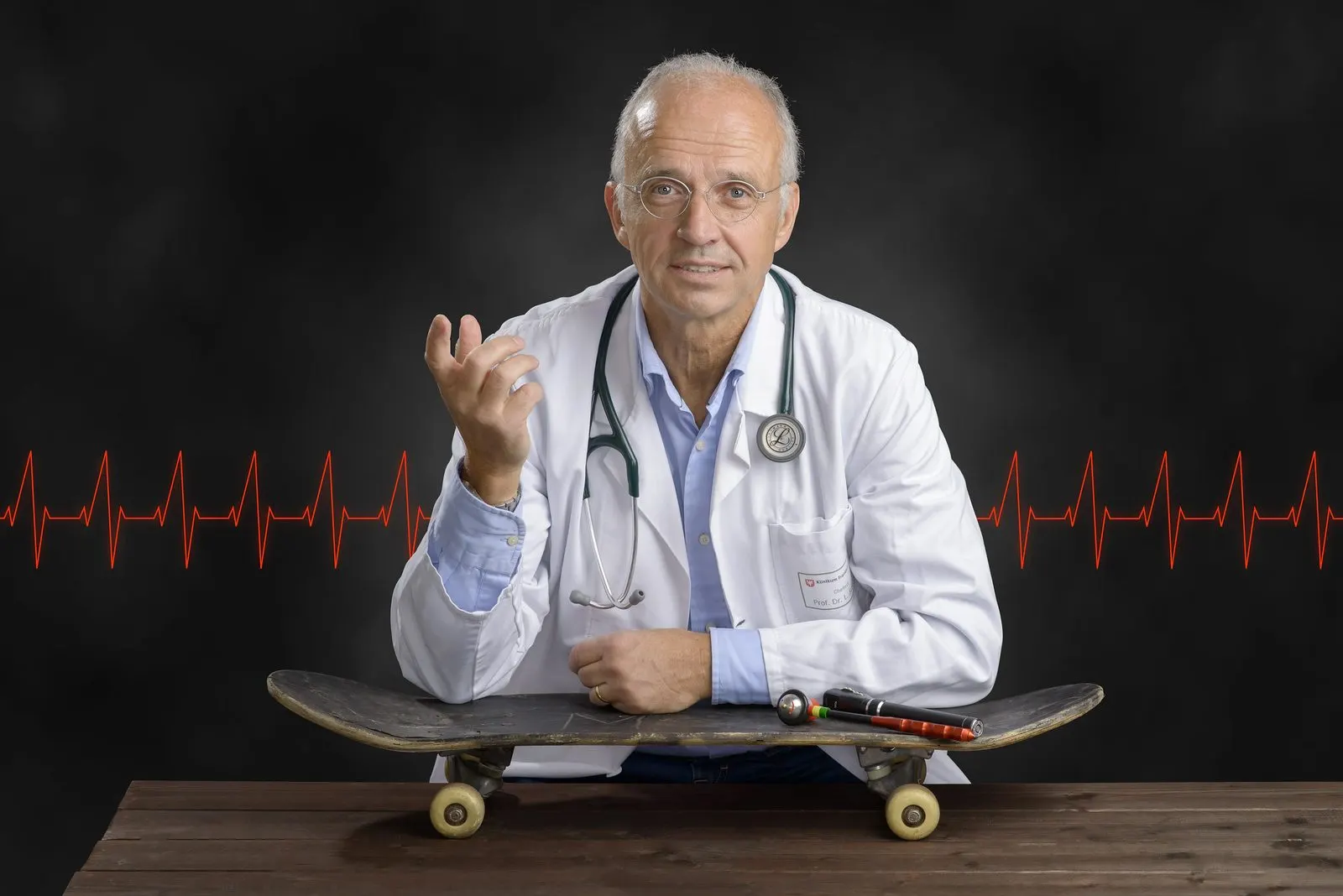 Dr. Lothar Schrod, Nur mit Helm