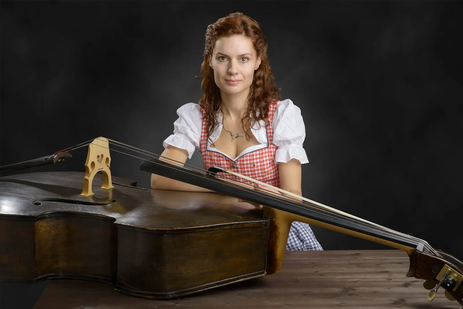 Özge Cevik, Musik ist die beste Integration